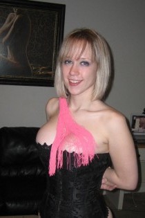 , 25  female escort, leeds